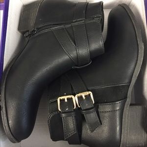NWT Black Ankle Booties